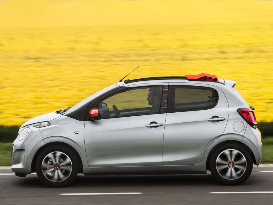  Citroen C1 Airscape 5-Door 2014 года  (фото 23 из 24)